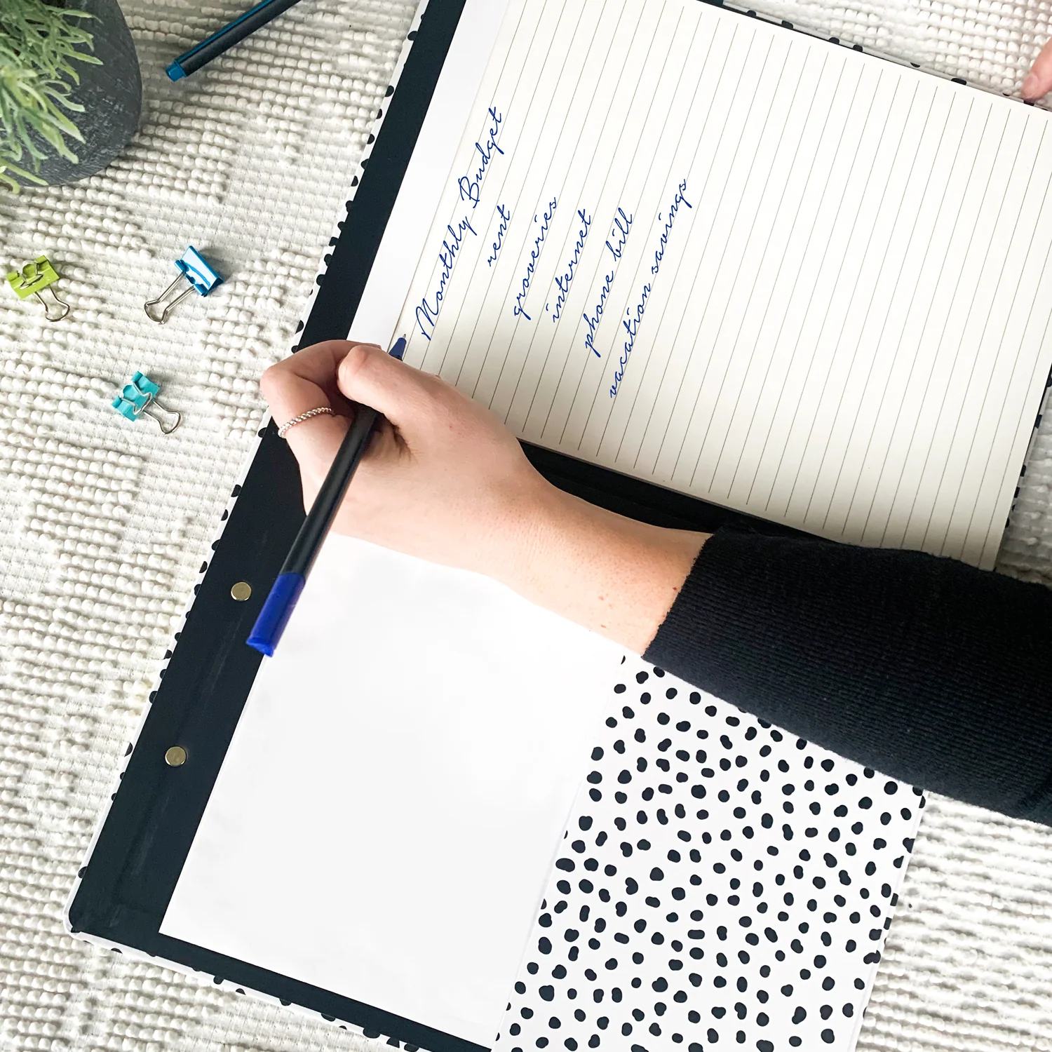 Clipboard Folio, Black Dot - Image 4