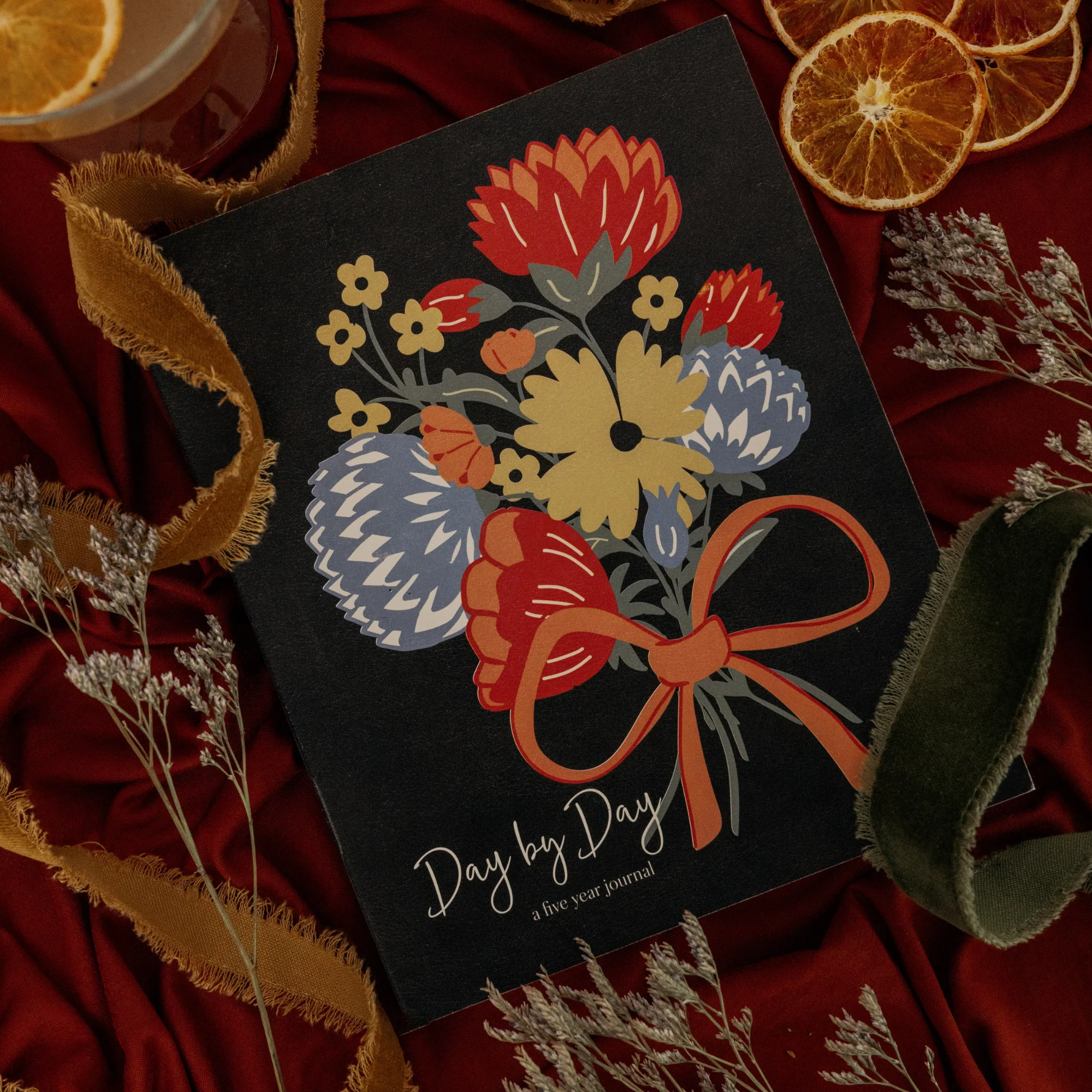 Large 5 Year Journal, Wanderlust Bouquet - Image 7