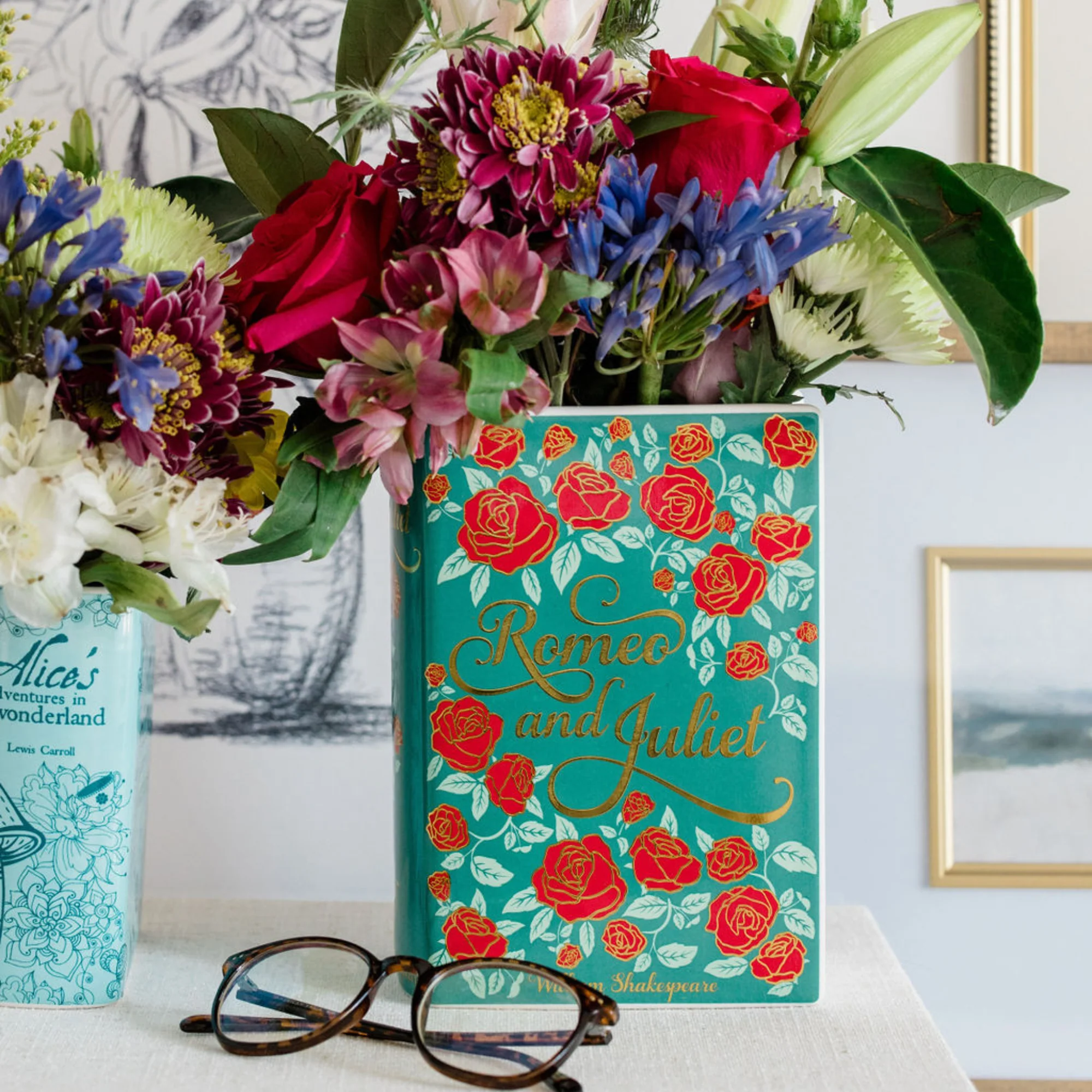 Large Book Vase, Romeo and Juliet - Image 4