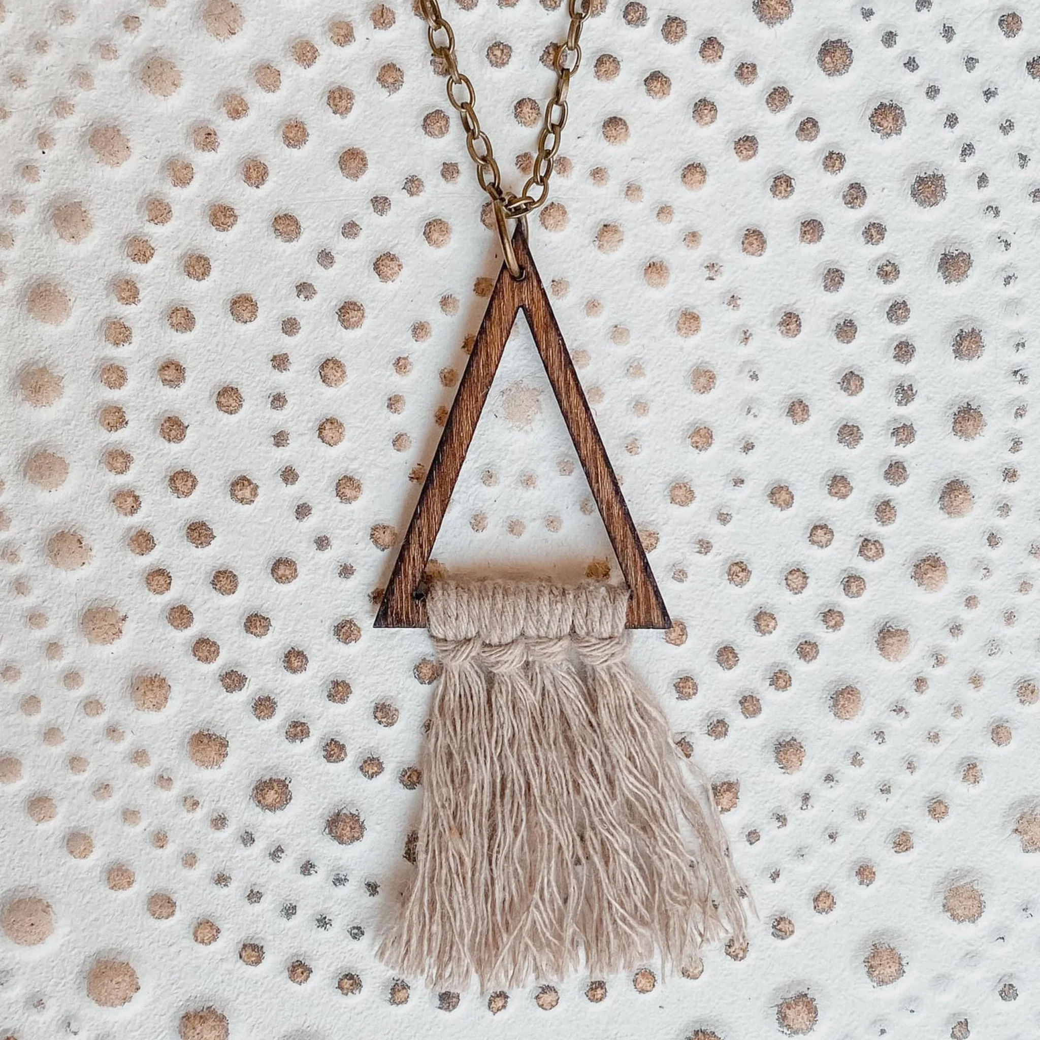 Necklace, Alice