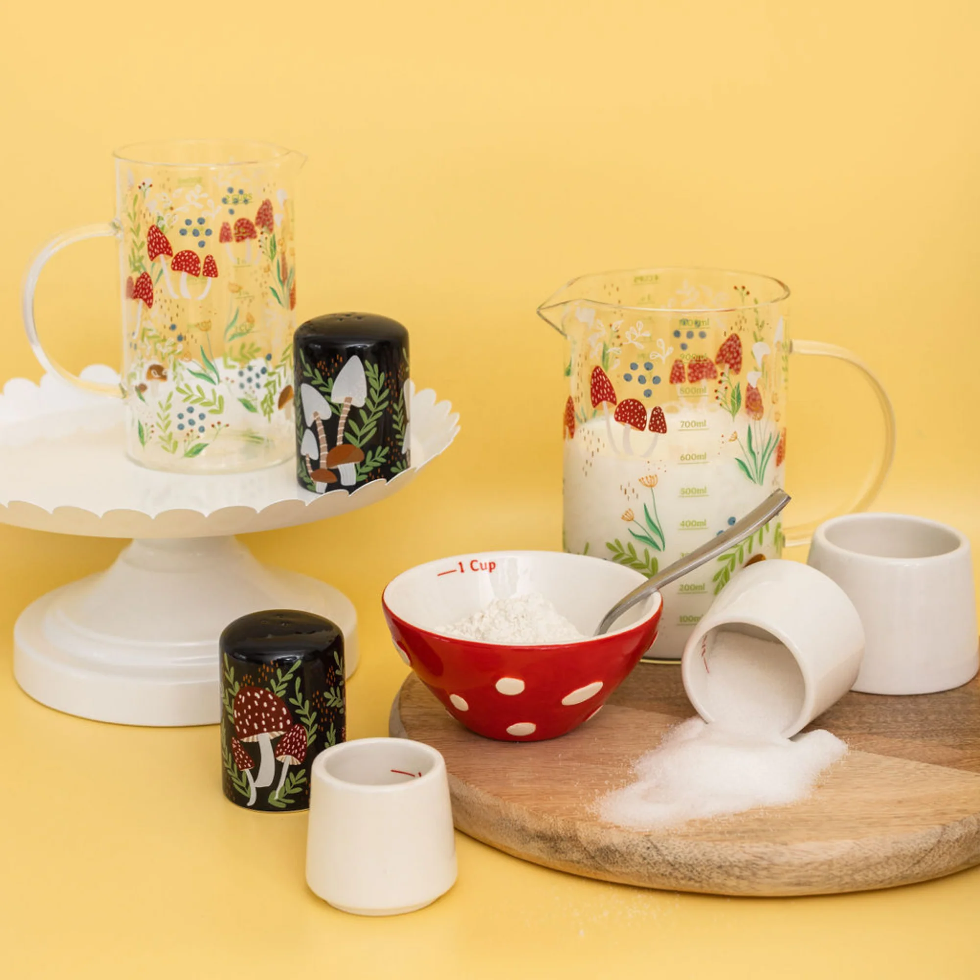 Salt and Pepper Shaker, Mushroom - Image 4