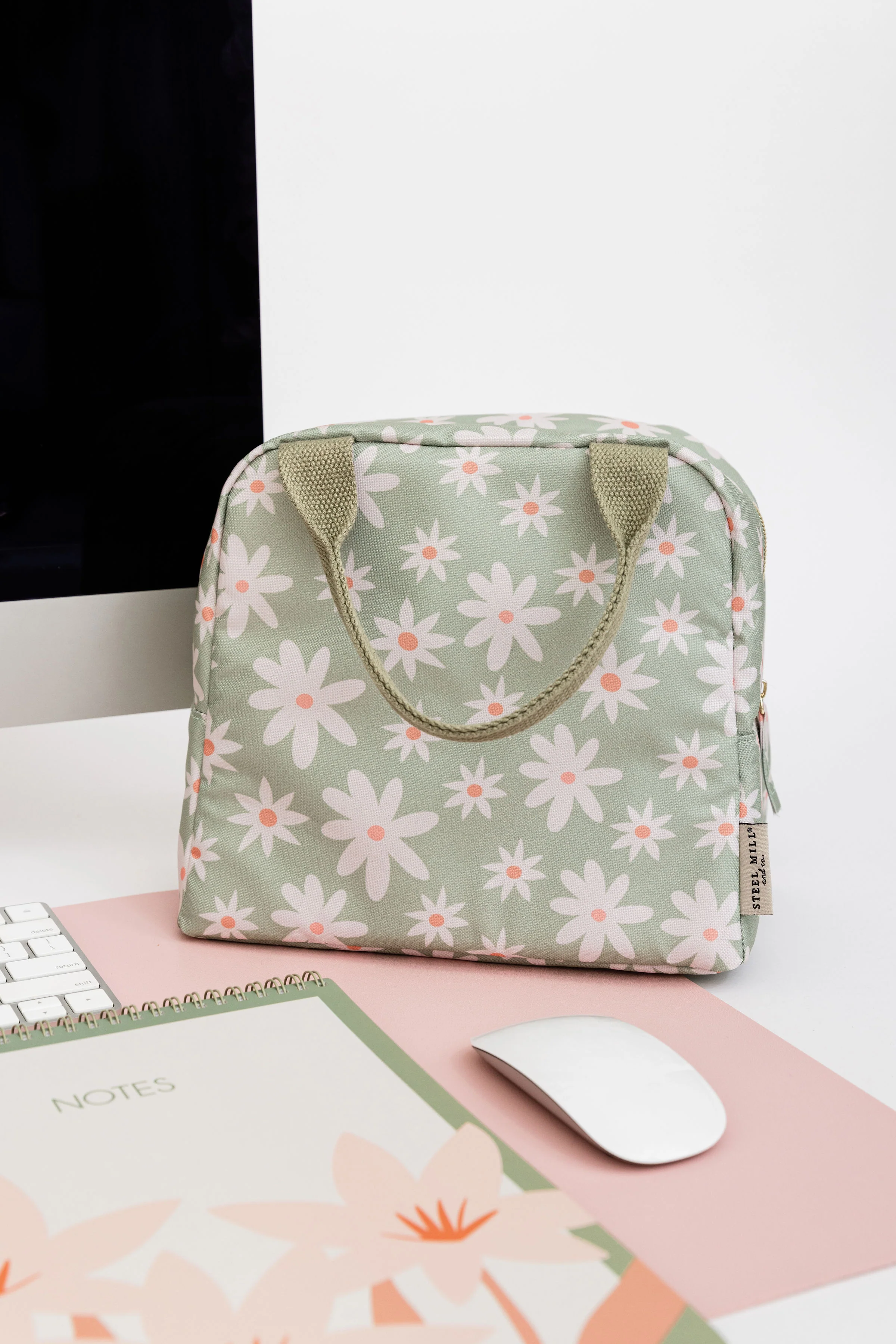 Lunch Tote, Daisy Floral Green - Image 6